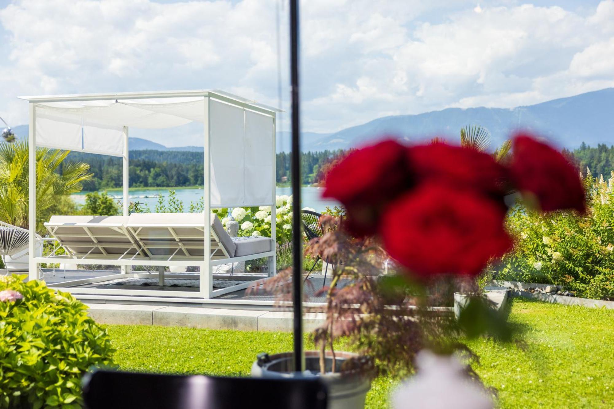 Lakeside Apartments - Adults Only Фаак ам Зее Екстериор снимка